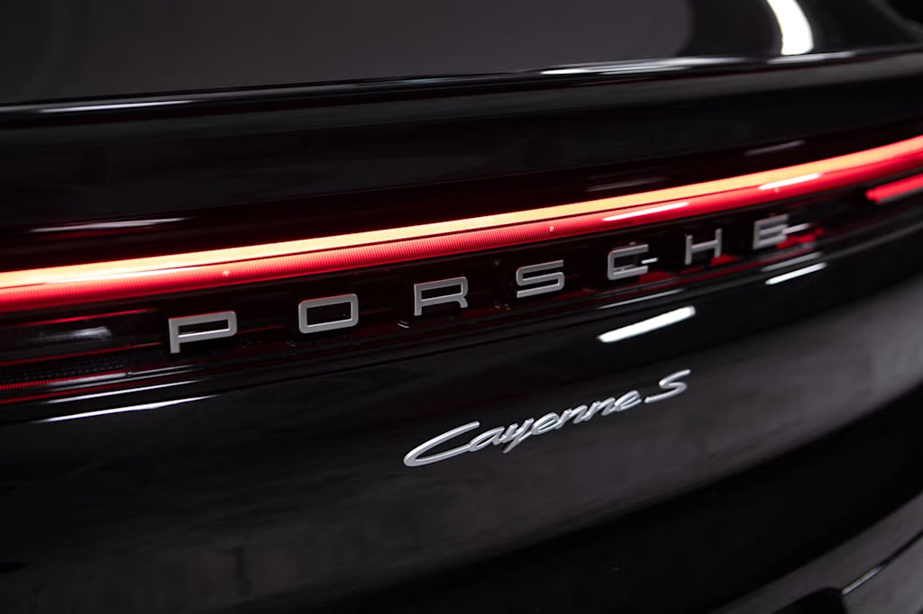 Thumbnail: 2026 Porsche Cayenne - 23