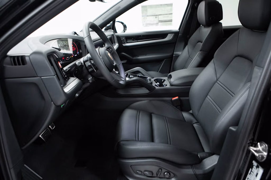 Thumbnail: 2026 Porsche Cayenne - 9