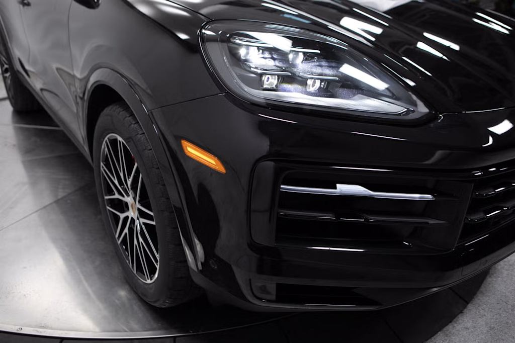 Thumbnail: 2026 Porsche Cayenne - 5