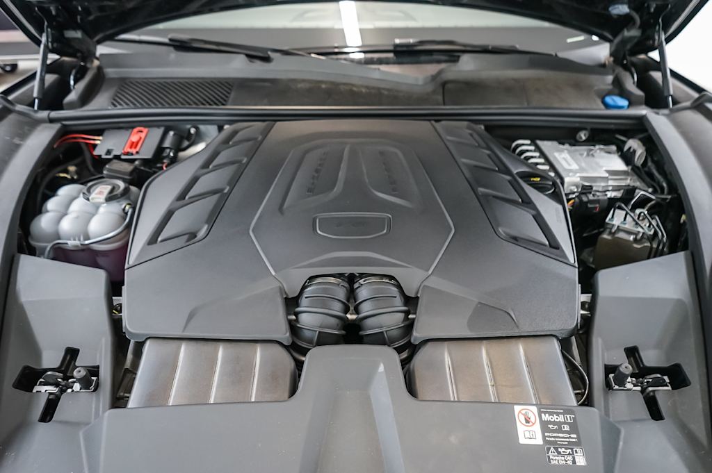 Thumbnail: 2026 Porsche Cayenne - 9