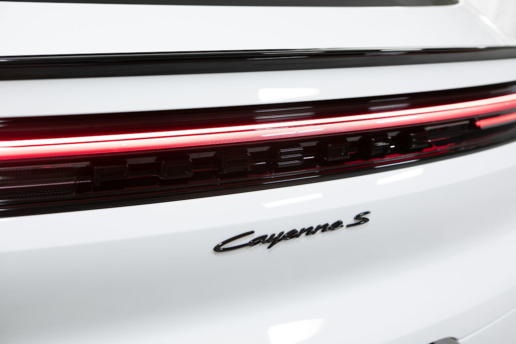 Thumbnail: 2026 Porsche Cayenne - 23