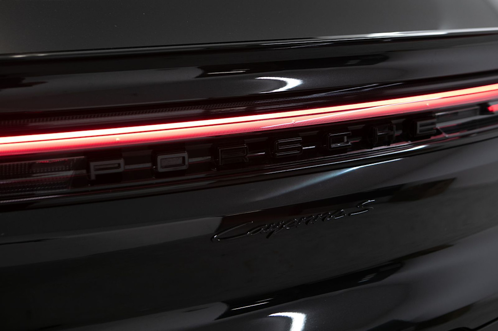 Thumbnail: 2026 Porsche Cayenne - 37