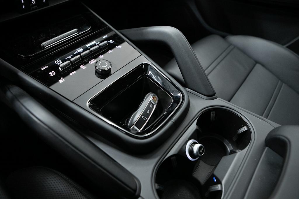 Thumbnail: 2025 Porsche Cayenne - 23