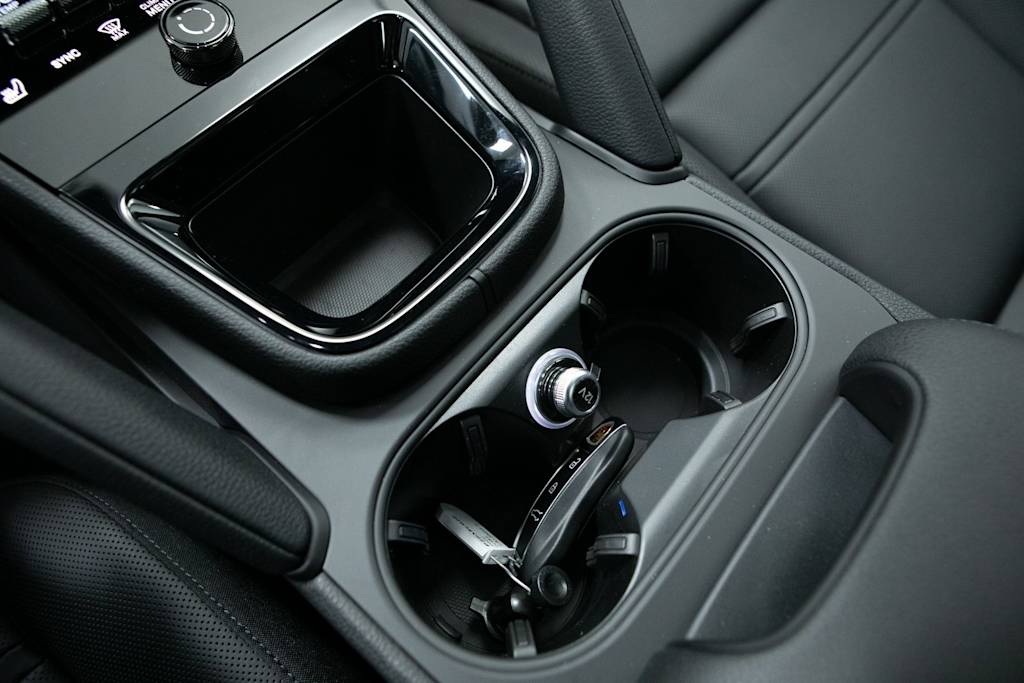 Thumbnail: 2026 Porsche Cayenne - 27