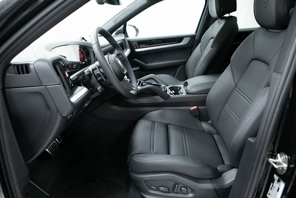 Thumbnail: 2026 Porsche Cayenne - 11