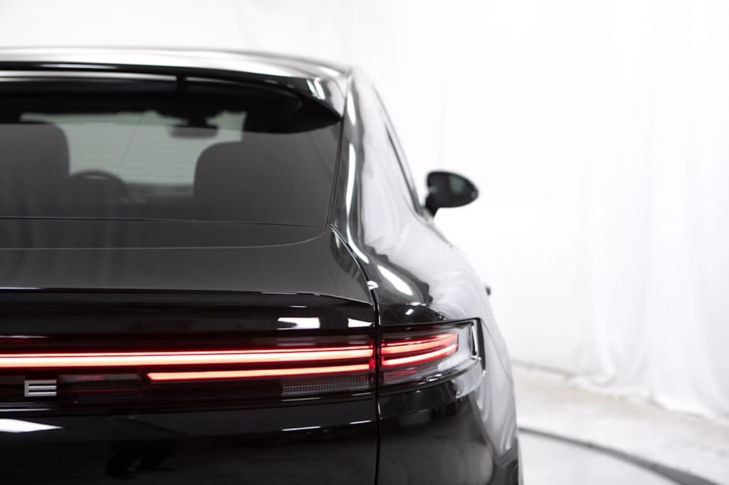 Thumbnail: 2026 Porsche Cayenne - 25
