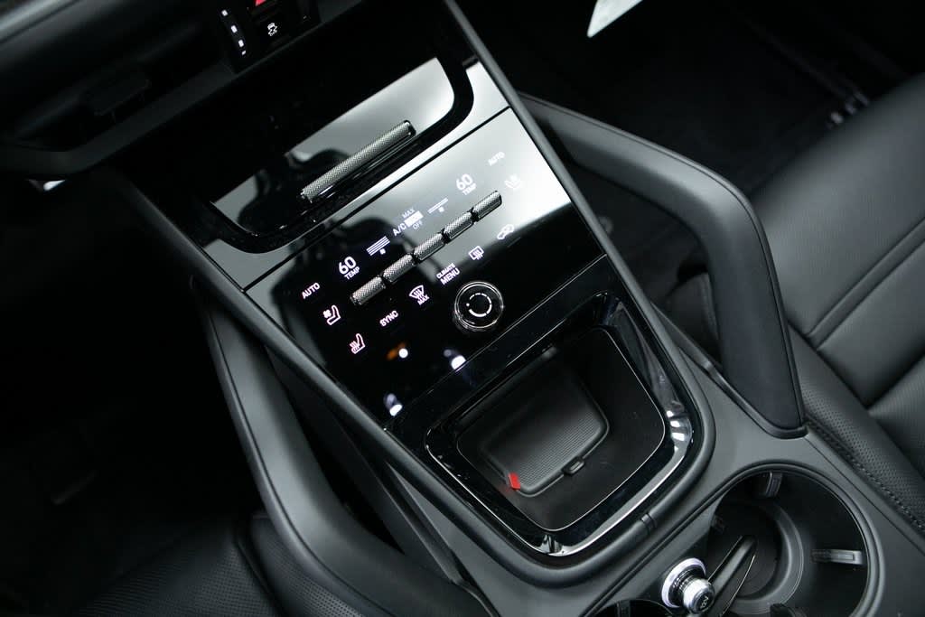 Thumbnail: 2026 Porsche Cayenne - 23