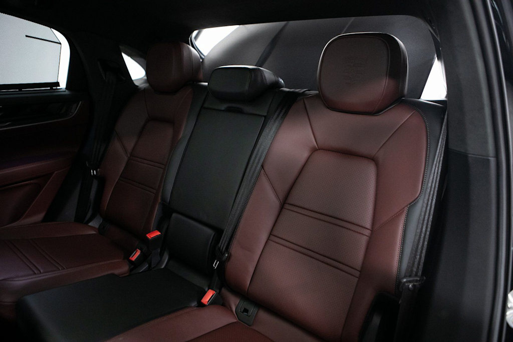 Thumbnail: 2026 Porsche Cayenne - 28