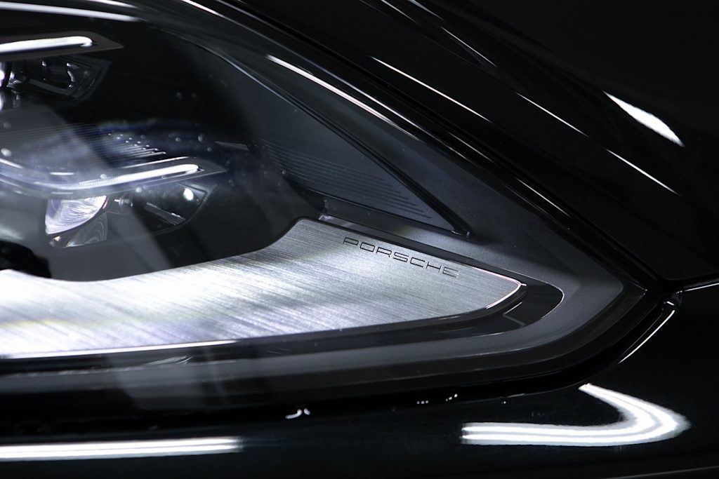 Thumbnail: 2026 Porsche Cayenne - 33