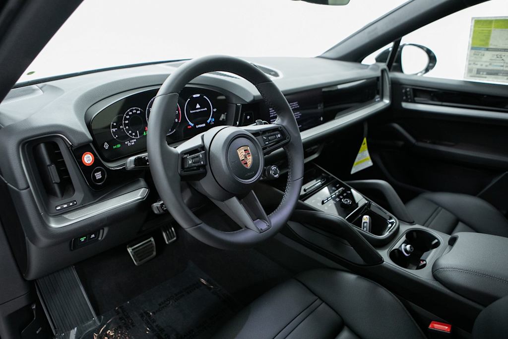 Thumbnail: 2026 Porsche Cayenne - 2