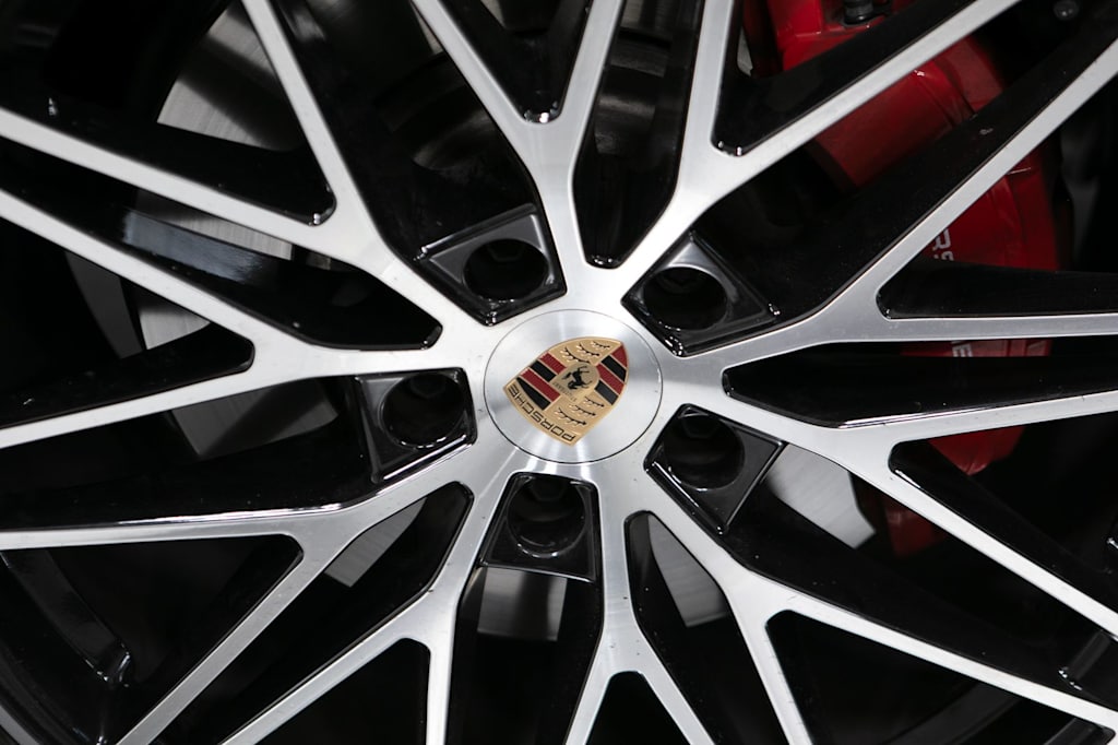 Thumbnail: 2025 Porsche Cayenne - 8