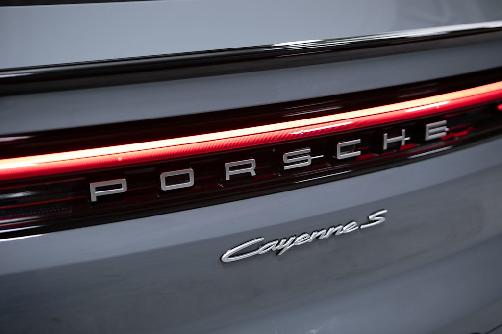 Thumbnail: 2025 Porsche Cayenne - 24