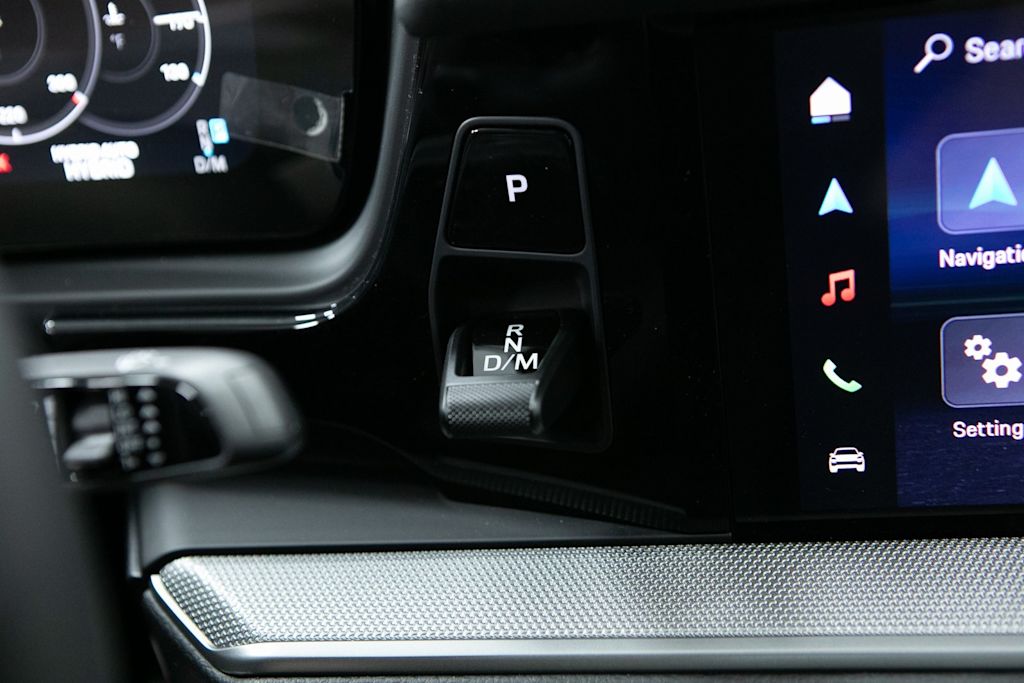 Thumbnail: 2026 Porsche Cayenne - 3