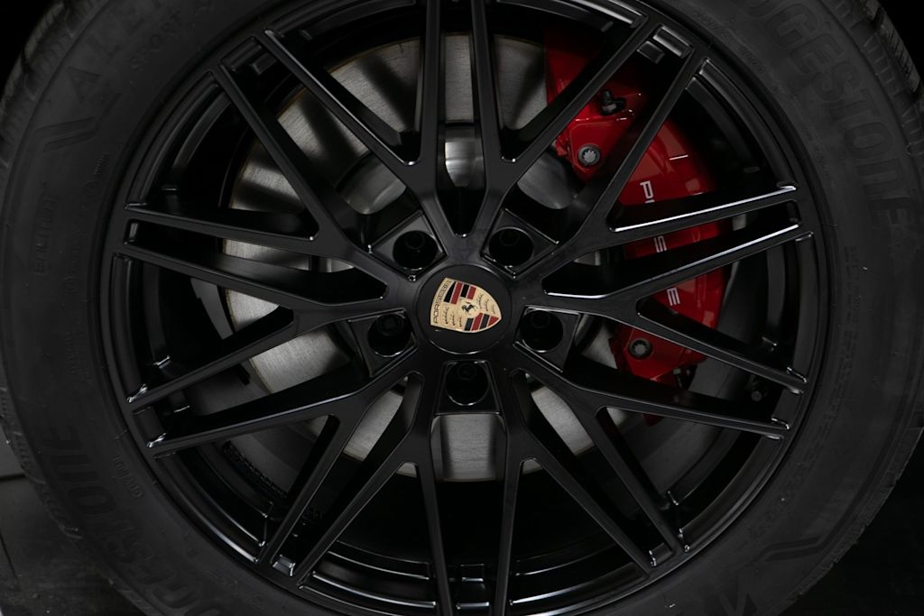 Thumbnail: 2026 Porsche Cayenne - 7