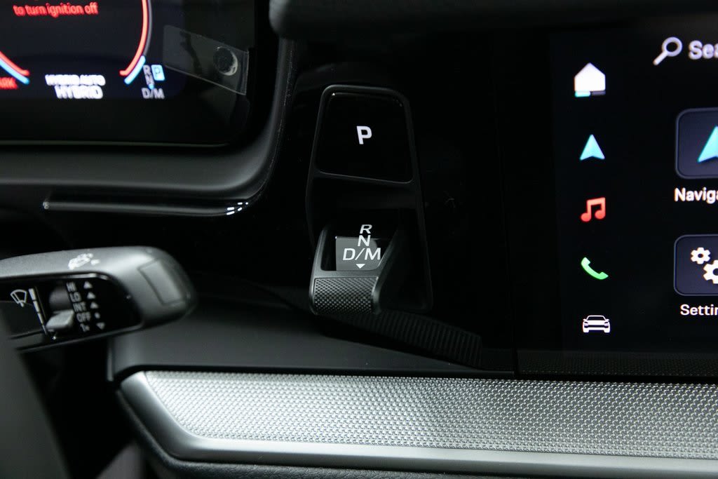 Thumbnail: 2025 Porsche Cayenne - 30