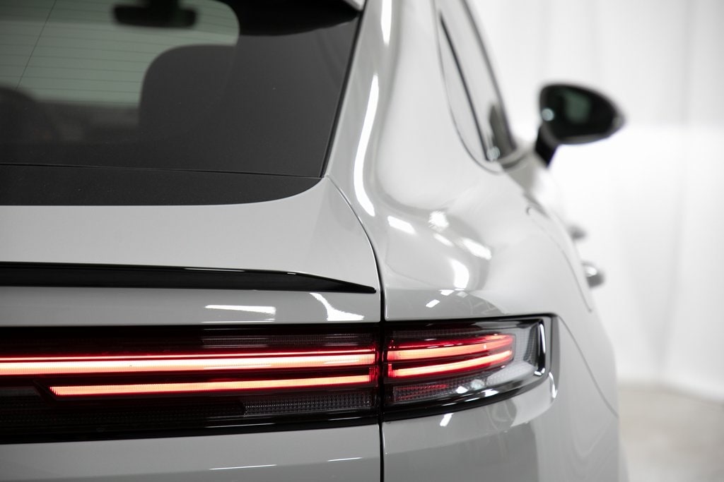 Thumbnail: 2025 Porsche Cayenne - 39