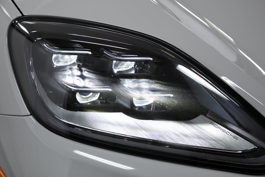 Thumbnail: 2025 Porsche Cayenne - 34