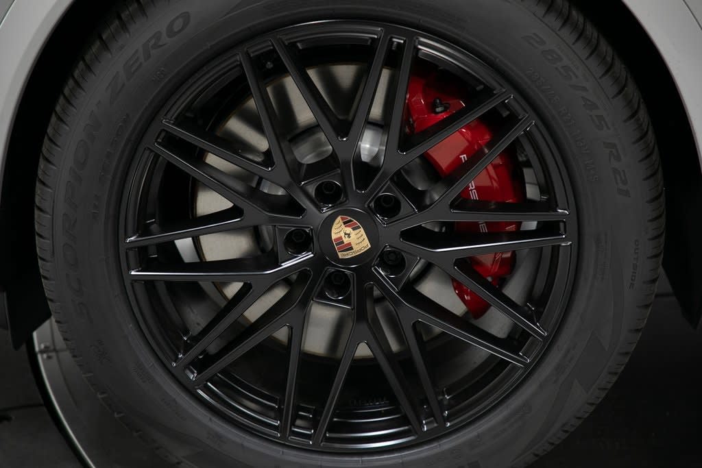 Thumbnail: 2025 Porsche Cayenne - 8