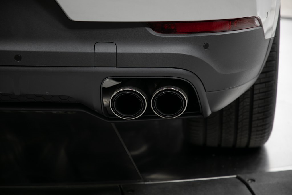 Thumbnail: 2025 Porsche Cayenne - 38