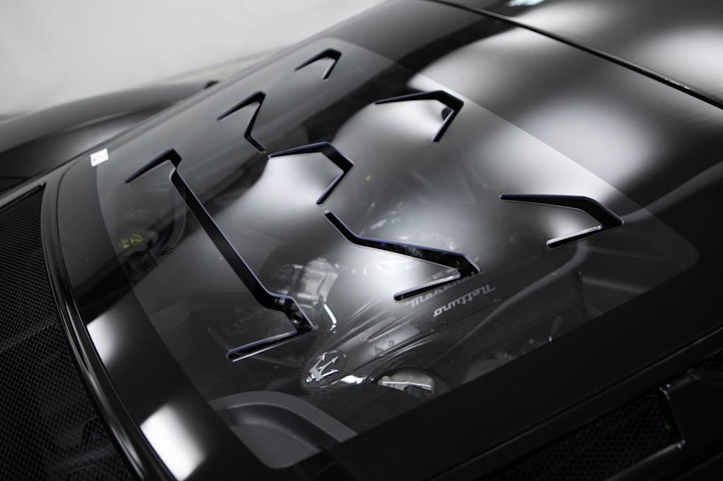 Thumbnail: 2023 Maserati MC20 - 23