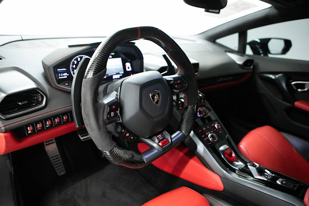 Thumbnail: 2015 Lamborghini Huracan - 2