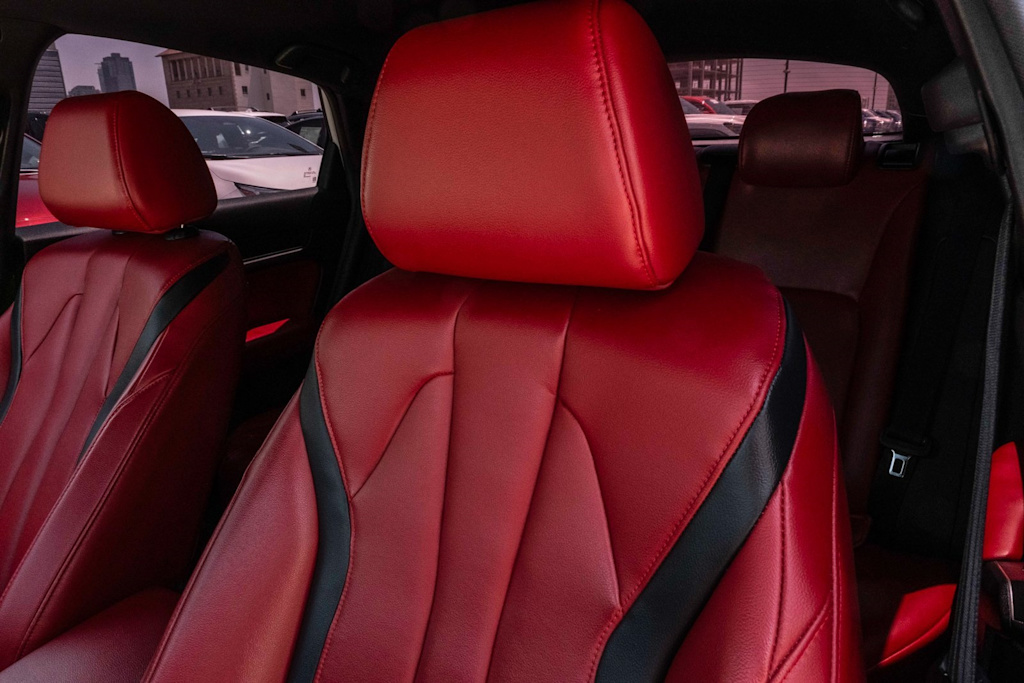 Thumbnail: 2023 Acura Integra - 25