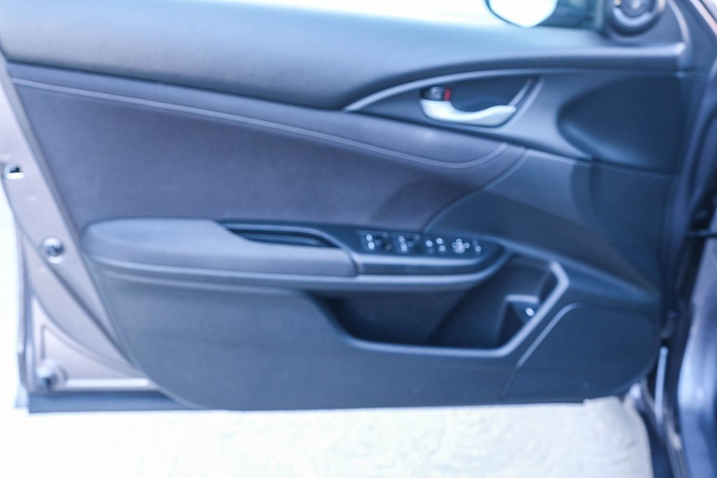 Thumbnail: 2022 Honda Insight - 27