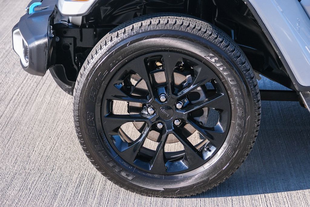 Thumbnail: 2023 Jeep Wrangler - 20