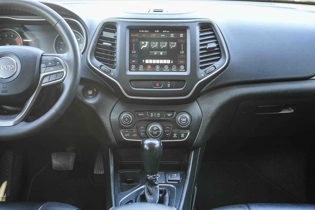 Thumbnail: 2022 Jeep Cherokee - 8