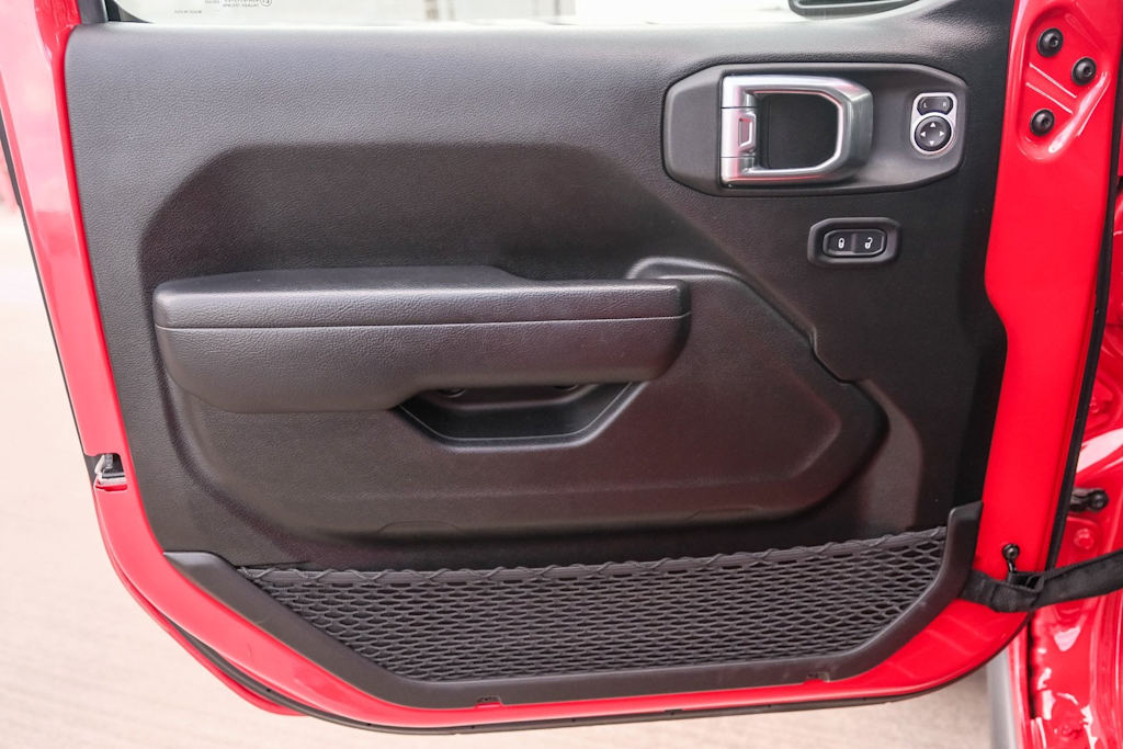 Thumbnail: 2024 Jeep Wrangler - 26