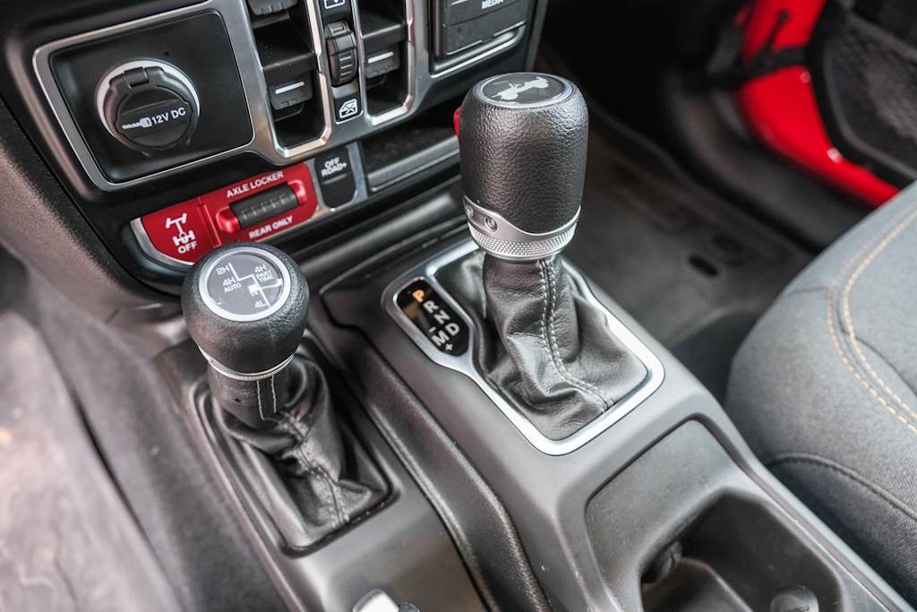 Thumbnail: 2024 Jeep Wrangler - 12