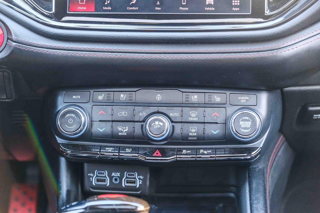 Thumbnail: 2021 Dodge Durango - 24