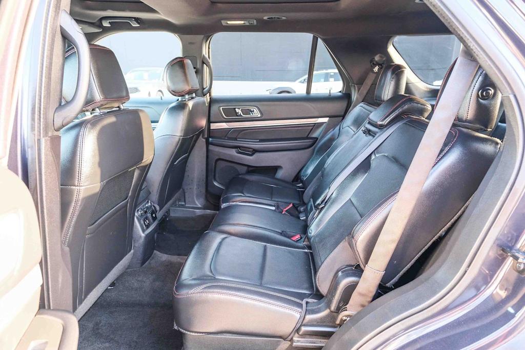 Thumbnail: 2017 Ford Explorer - 11