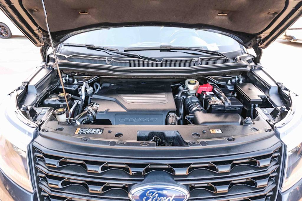 Thumbnail: 2017 Ford Explorer - 7