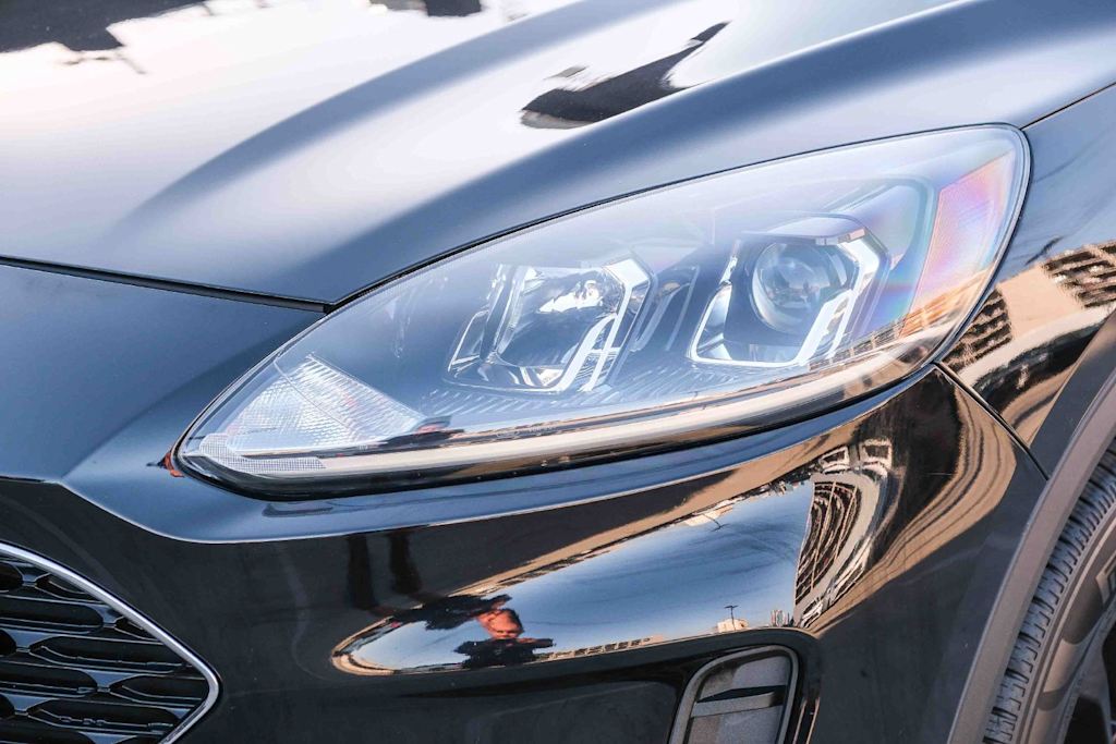 Thumbnail: 2020 Ford Escape - 22