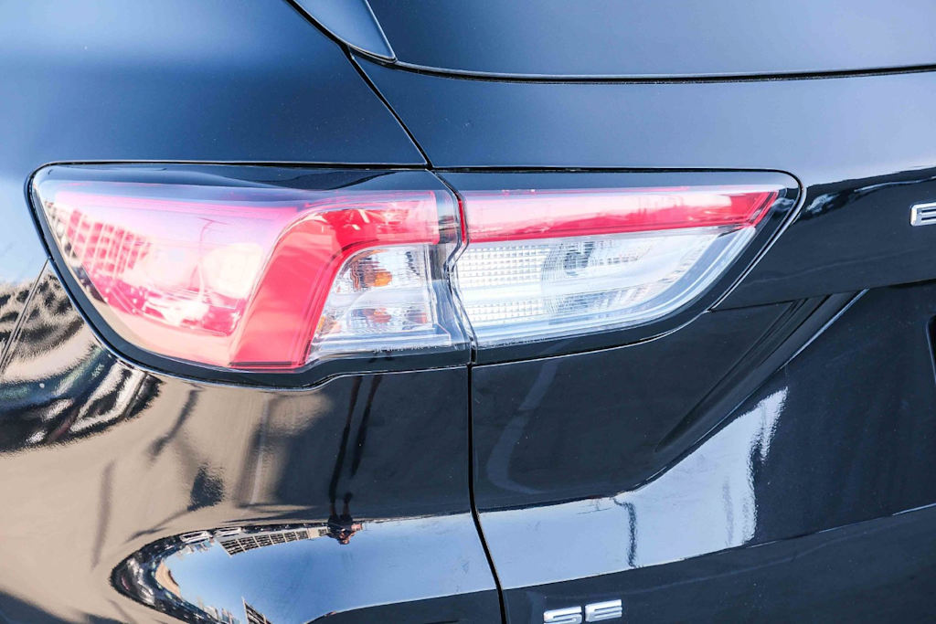 Thumbnail: 2020 Ford Escape - 19