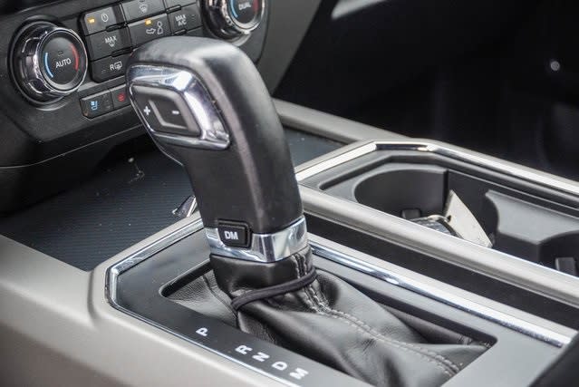 2020 Ford F-150 Lariat 26