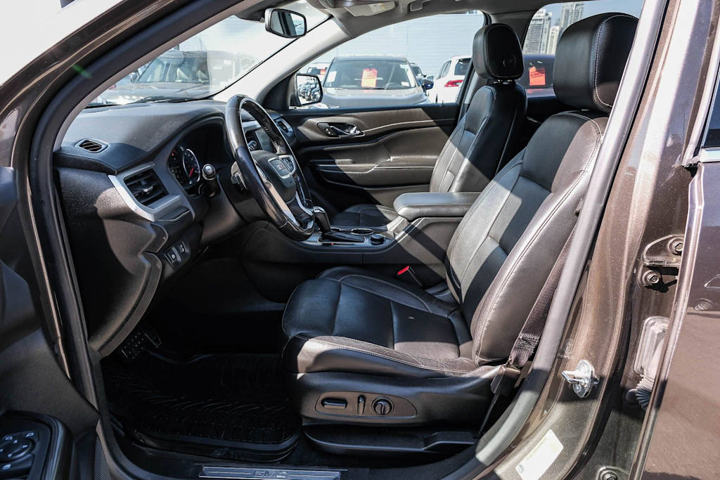 Thumbnail: 2019 GMC Acadia - 10