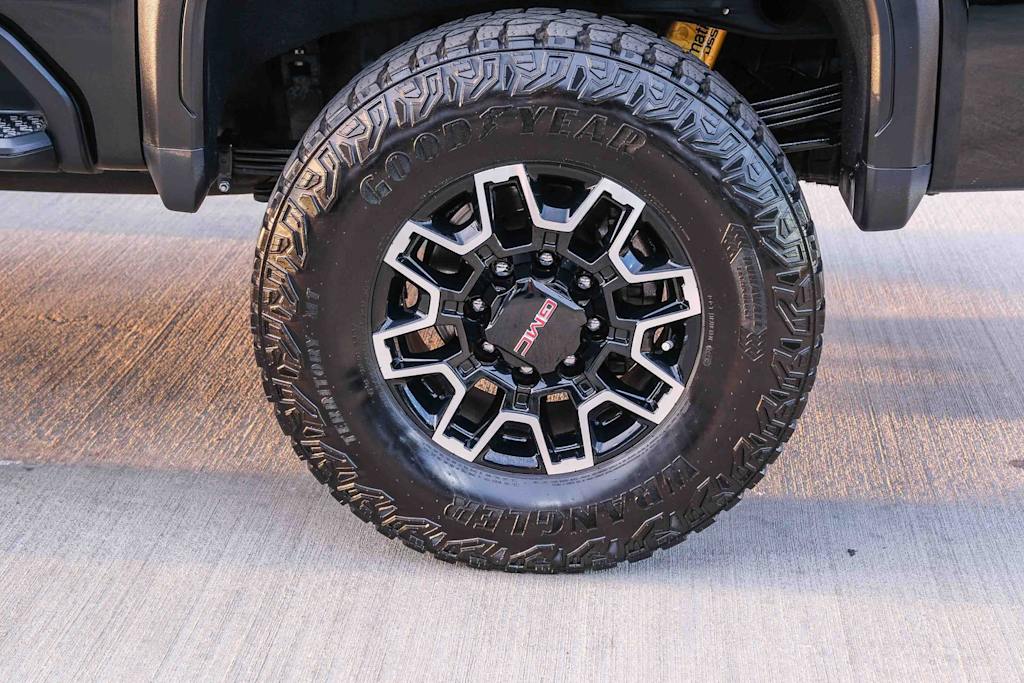 Thumbnail: 2025 GMC Sierra 2500 - 6