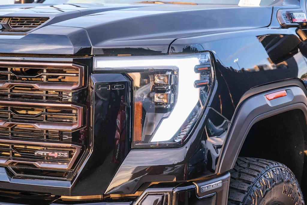 Thumbnail: 2025 GMC Sierra 2500 - 2
