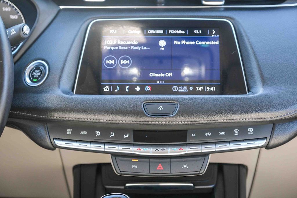 Thumbnail: 2023 Cadillac XT4 - 12