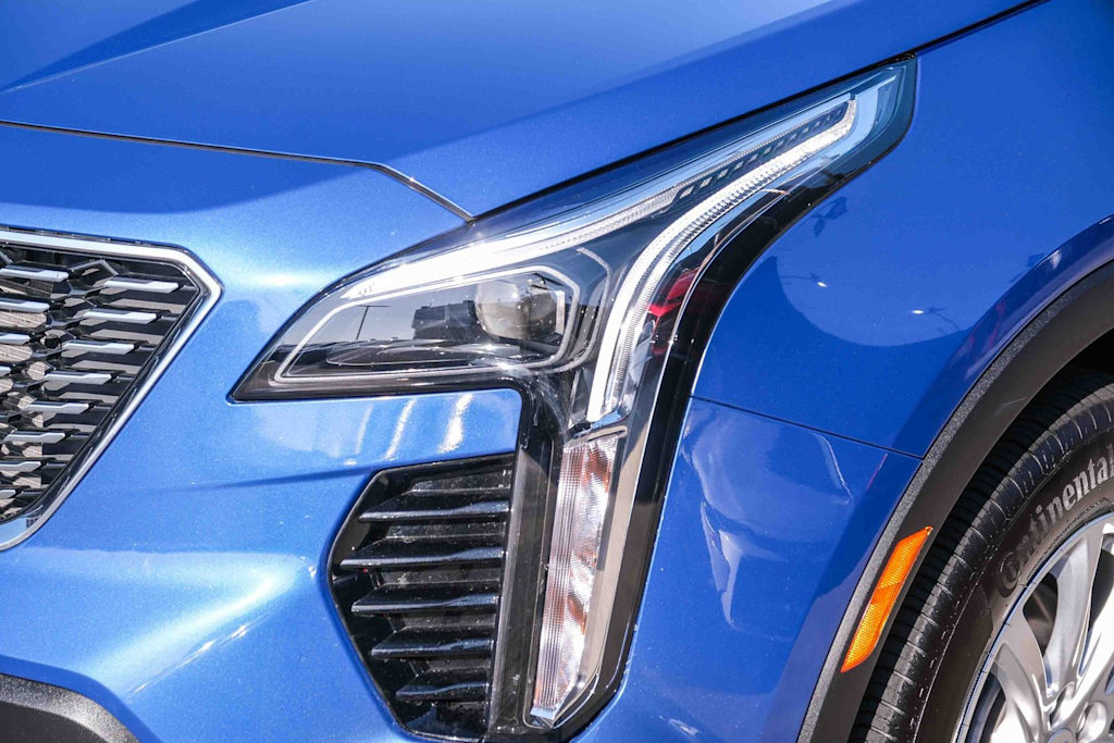 Thumbnail: 2023 Cadillac XT4 - 22