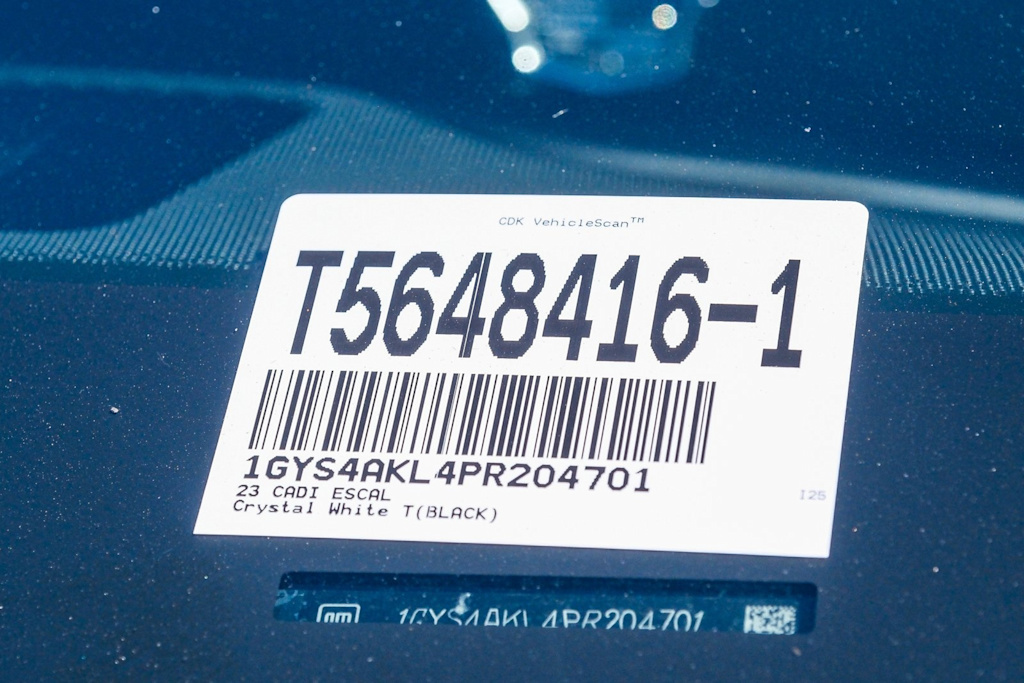 Thumbnail: 2023 Cadillac Escalade - 16