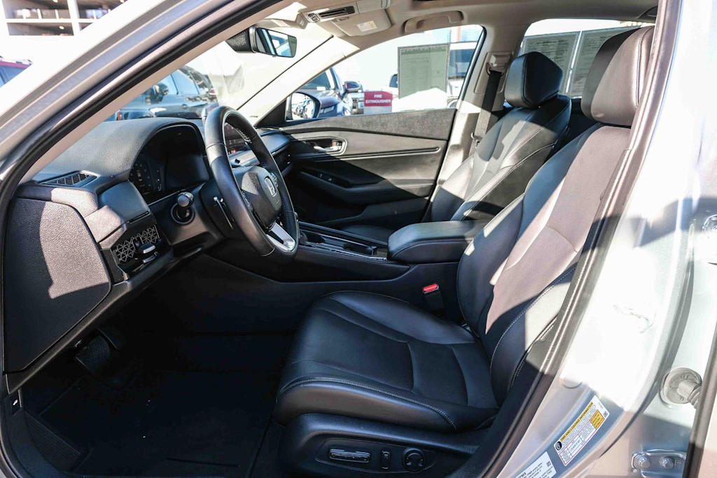 2024 Honda Accord Hybrid Touring - Photo 11