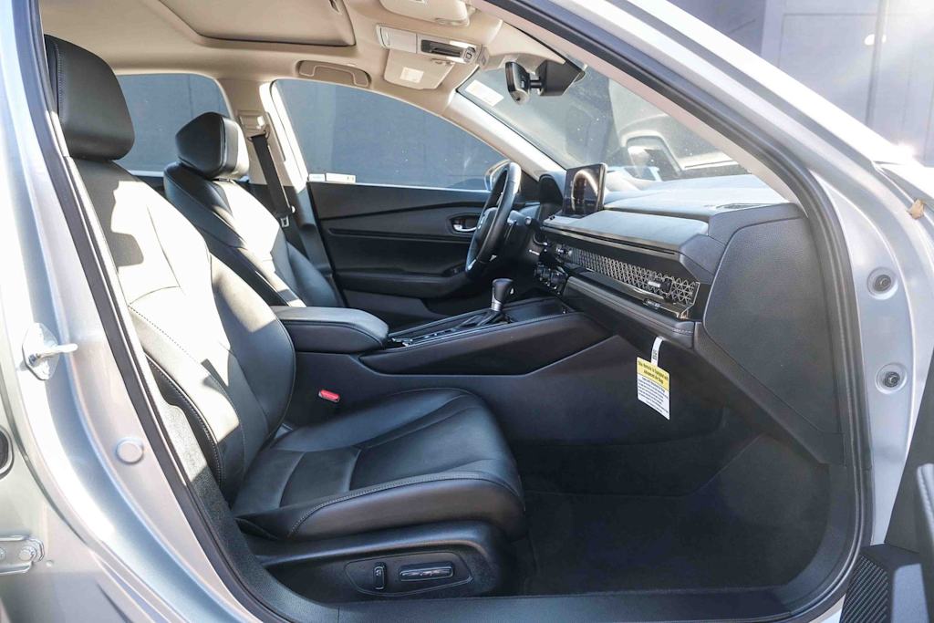 2024 Honda Accord Hybrid Touring - Photo 10