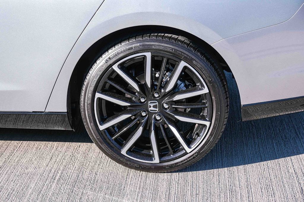 2024 Honda Accord Hybrid Touring - Photo 8