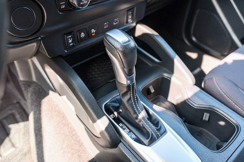 Thumbnail: 2023 Nissan Frontier - 13