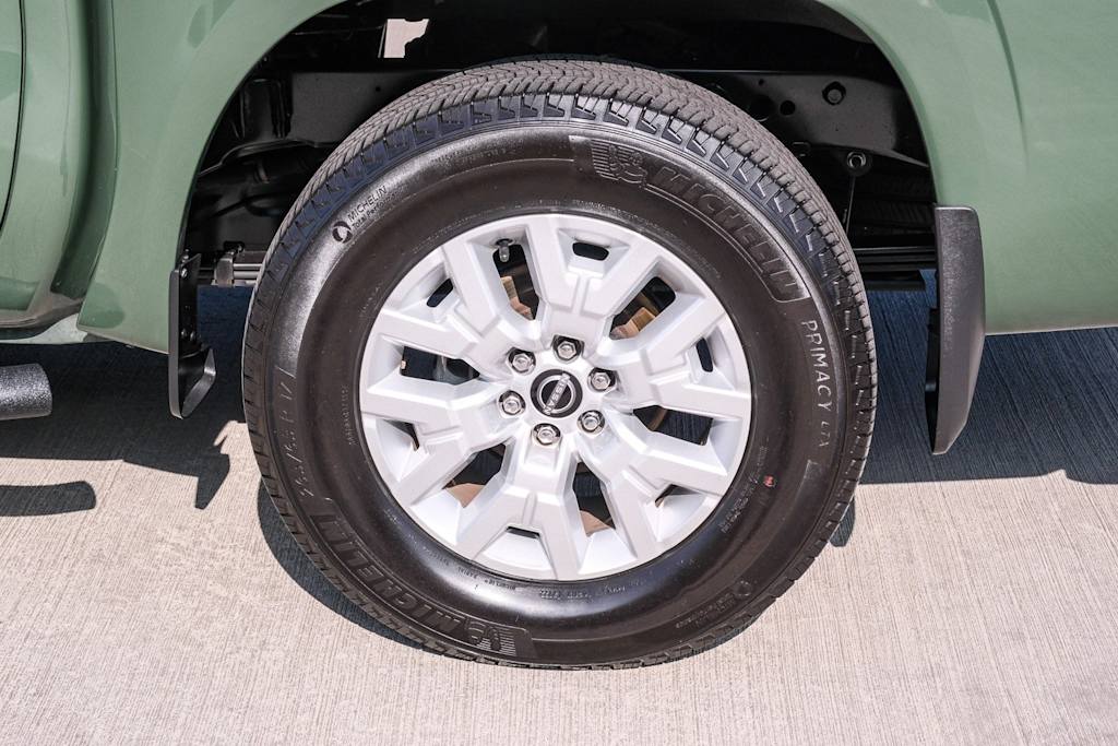 Thumbnail: 2023 Nissan Frontier - 6