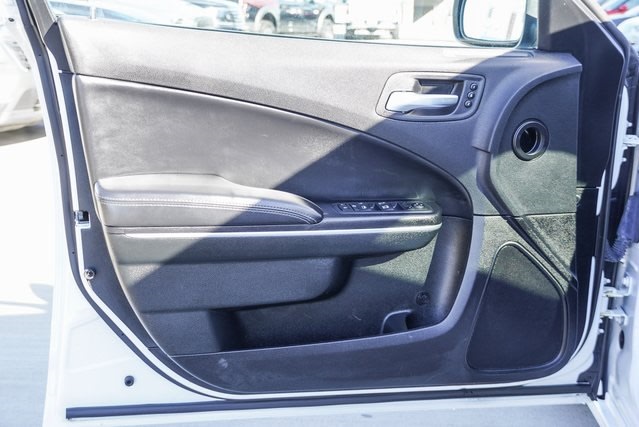 2022 Dodge Charger SXT 23