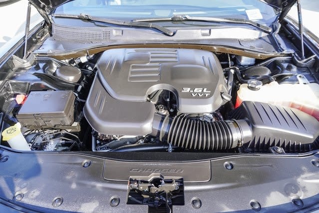 2022 Dodge Charger SXT 28